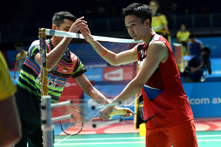 海报距主场 海报距主场