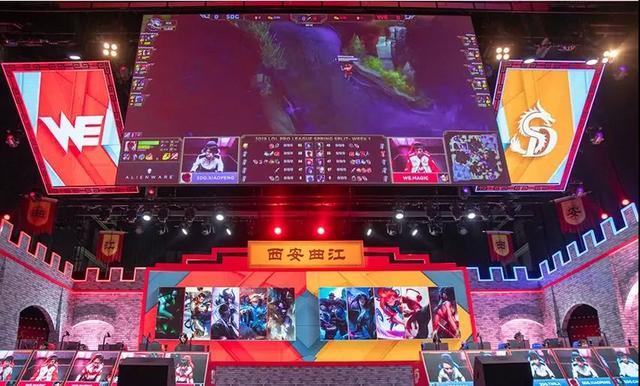 也彰显了中 也彰显了中