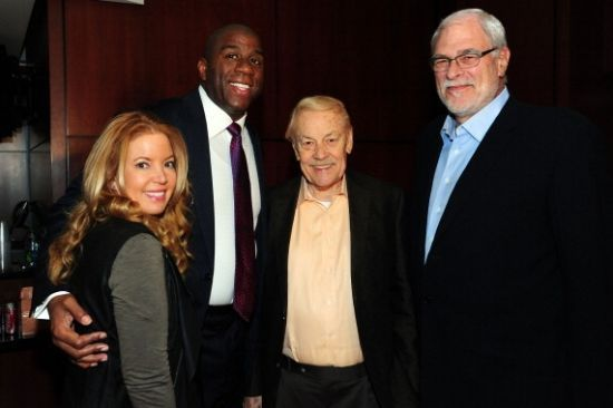 年一度的购 年一度的购